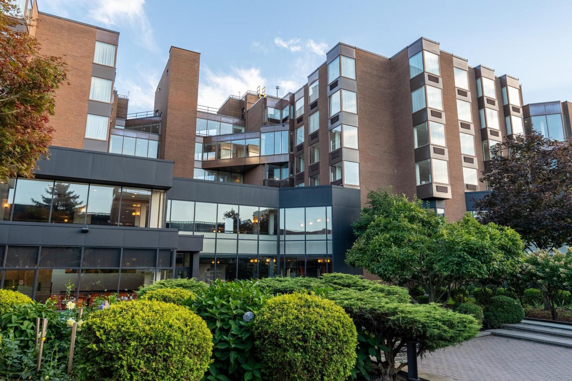 Dev Hotel And Conference Centre Корнуол Екстериор снимка